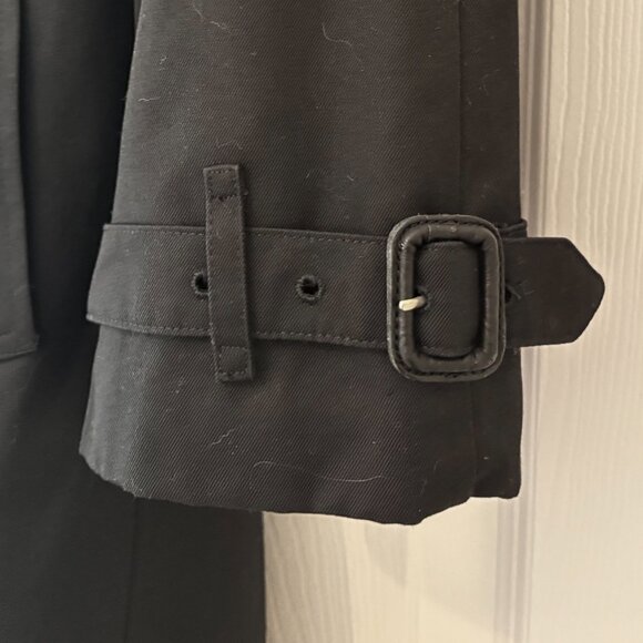 Classic Black Burberry Trench Coat NEVER WORN with wool liner and collar. - Picture 9 of 9